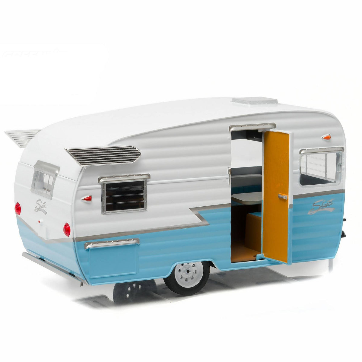 15& Blue Camper Trailer E324