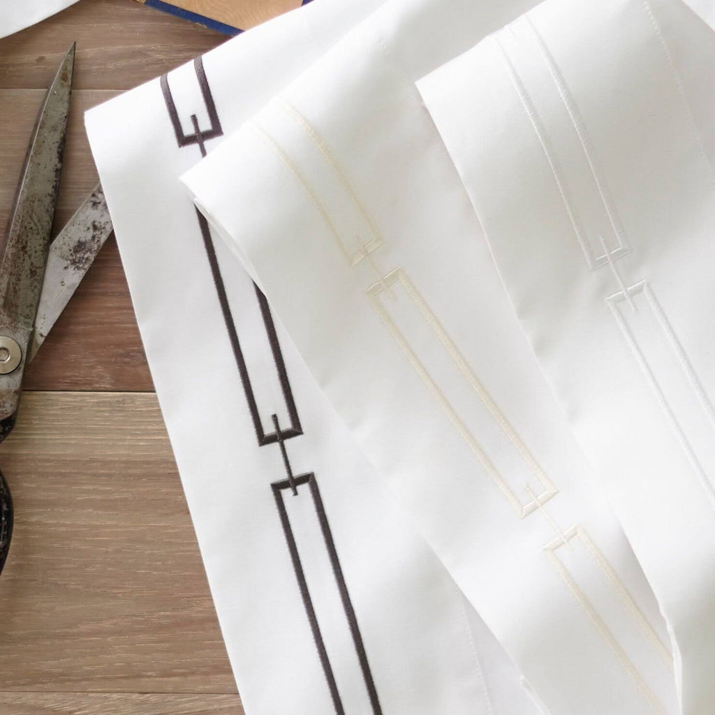 Sateen Flat Sheet - Full/Queen R96800