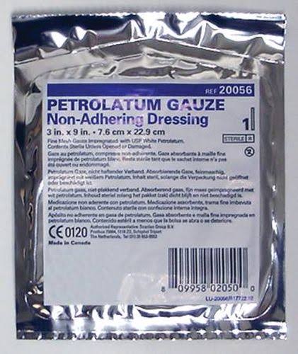 White Sterile Petrolatum Gauze Dressing 3 x 9 inch Case of 72 Z7609