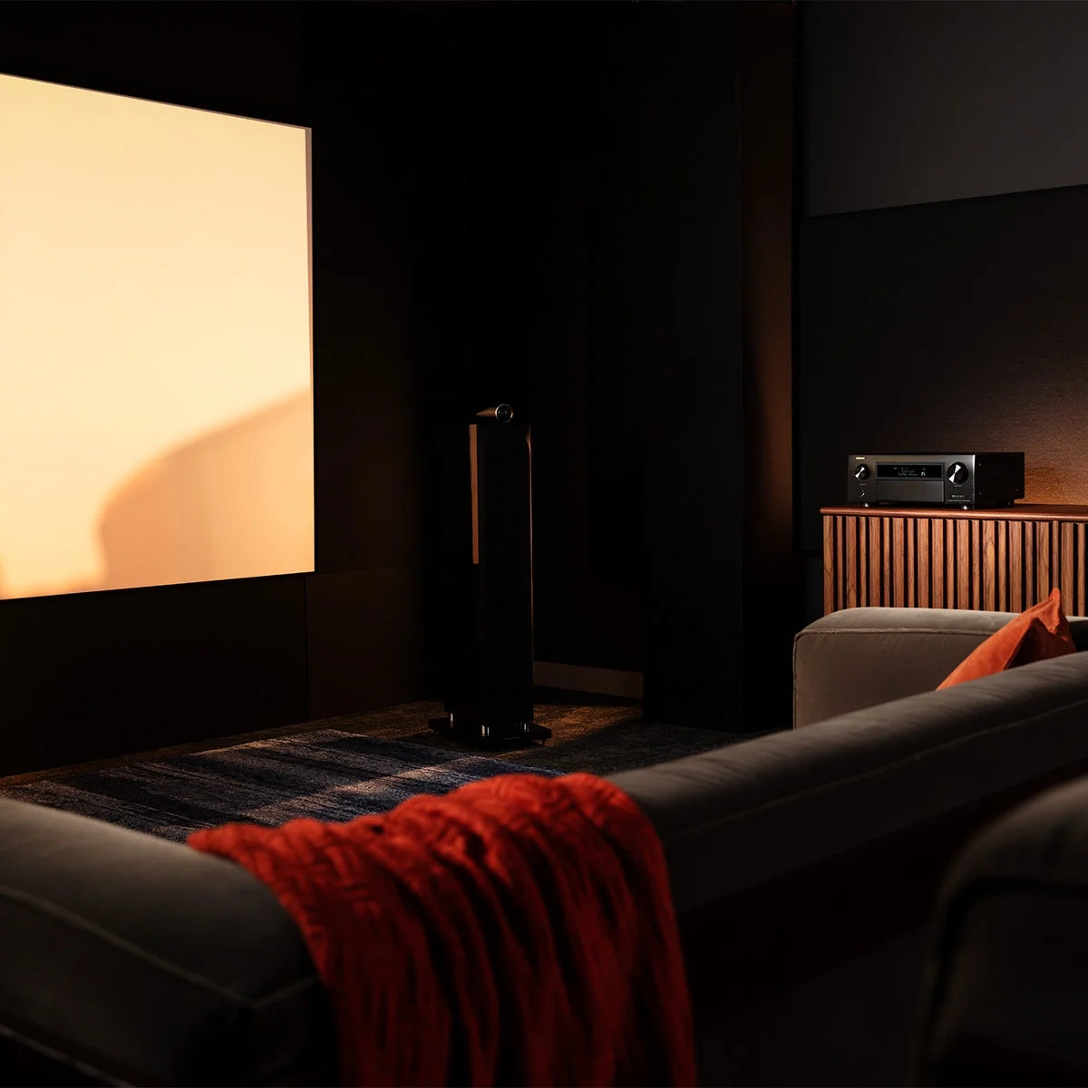 11.4 Channel 8K Home Theater Receiver U383