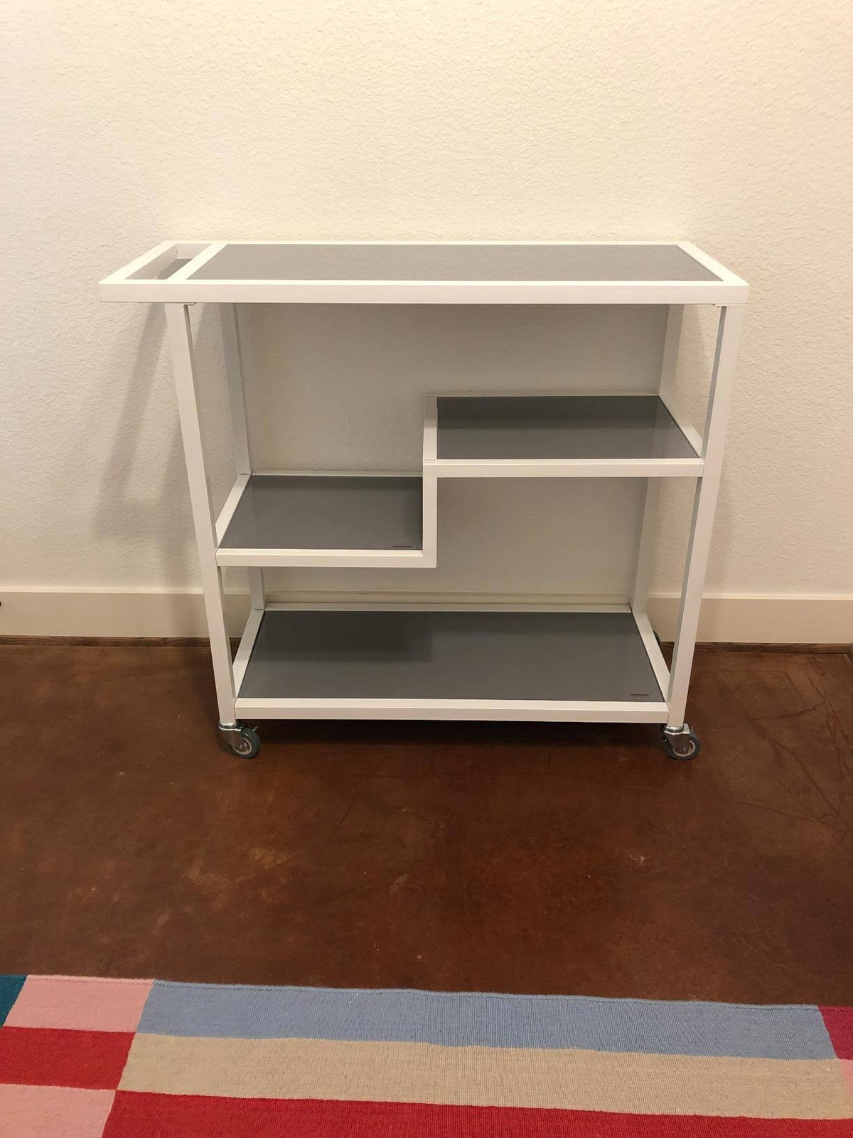 White Bar Cart N37532