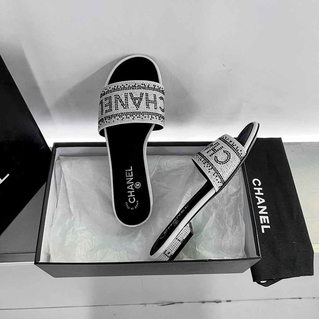 Blingbling Diamond Slippers M70059
