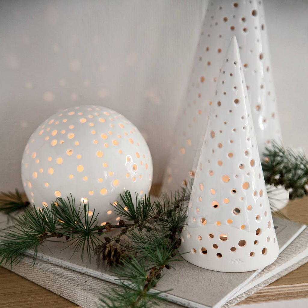 White Tealight Candle Ball T9812